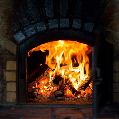 An outdoor kitchen